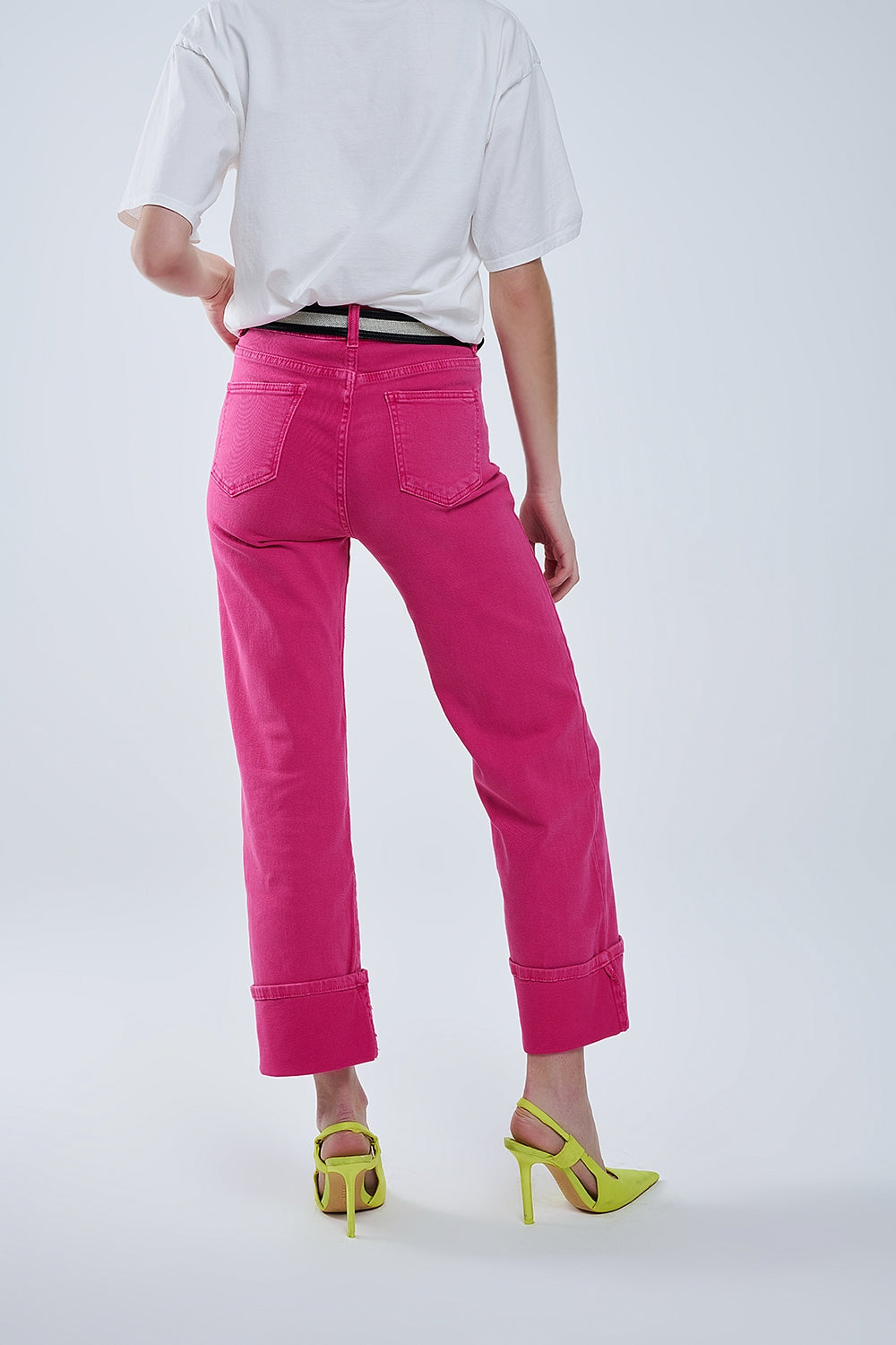 Pantalon droit à ourlet court